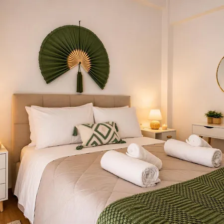 Διαμέρισμα Boho With Balcony Swing Near Center *