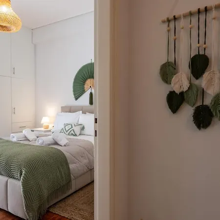 Boho With Balcony Swing Near Center