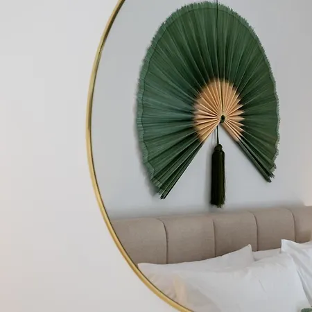 Boho With Balcony Swing Near Center *