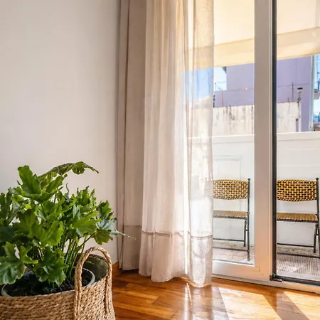 Boho With Balcony Swing Near Center * Καλαμάτα